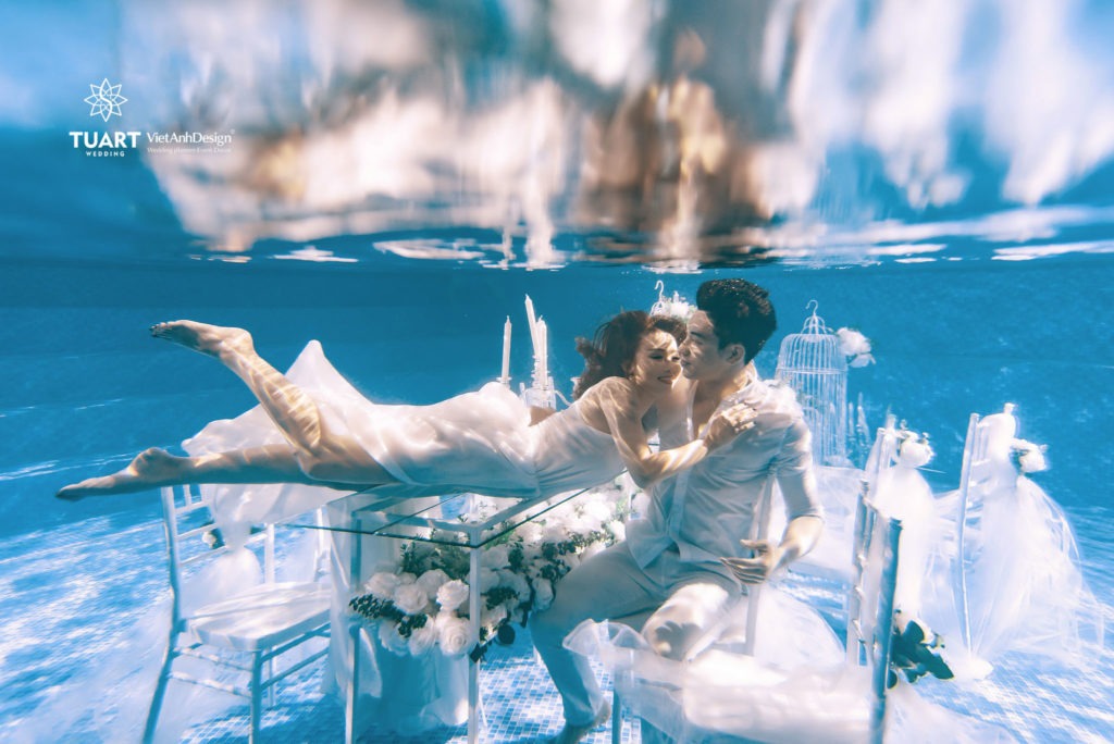 Album chụp ảnh cưới dưới nước