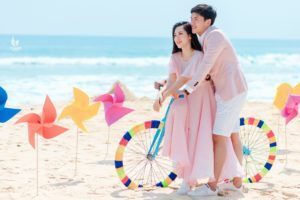 Album chụp ảnh cưới Mỹ Khê-Chong chóng quay khi trời xanh có nắng 4