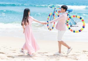 Album chụp ảnh cưới Mỹ Khê-Chong chóng quay khi trời xanh có nắng 15