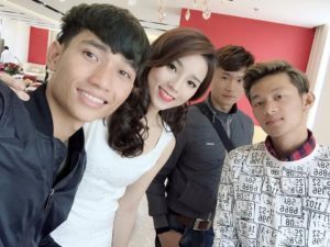 học viện make up TuArt Academy 3