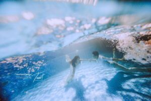 Album chụp ảnh cưới đẹp Concept dưới nước 26