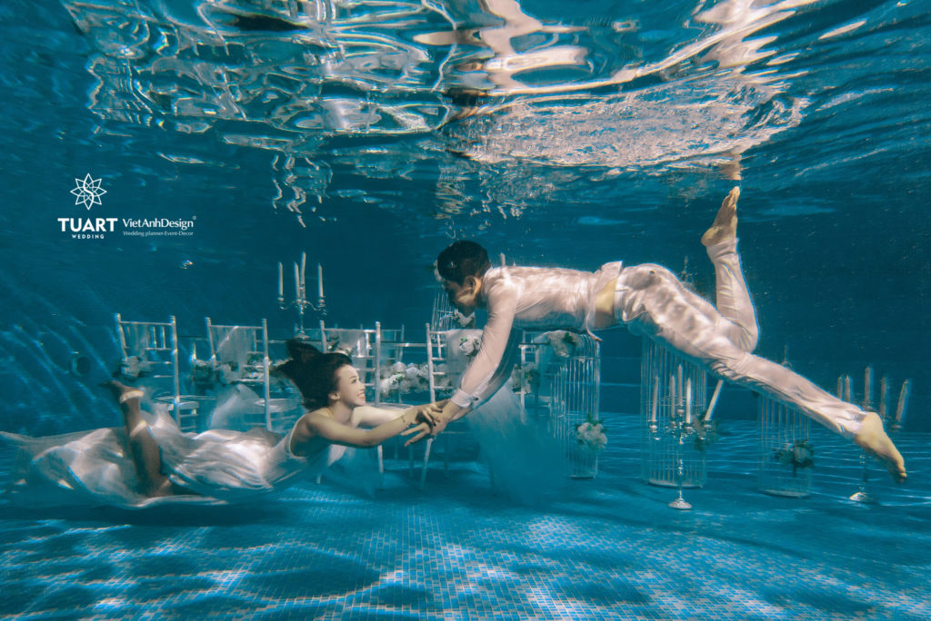 Album chụp ảnh cưới đẹp Concept dưới nước 29