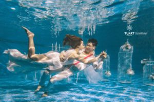 Album chụp ảnh cưới đẹp Concept dưới nước 36