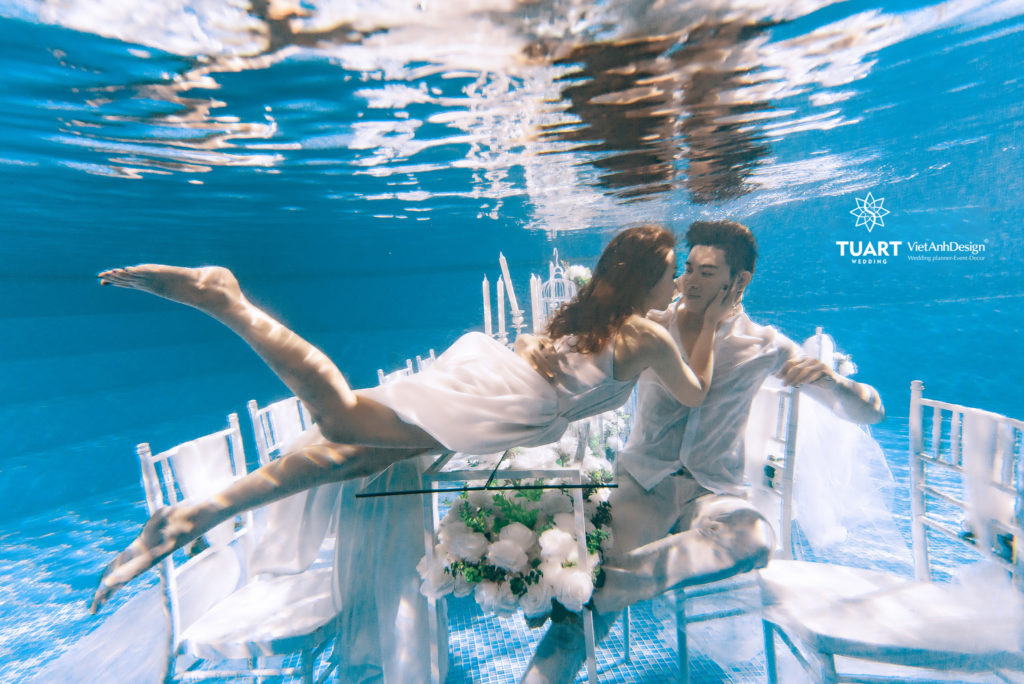 Album chụp ảnh cưới đẹp Concept dưới nước 4