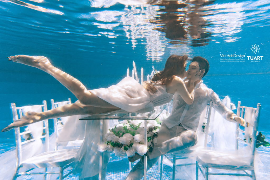 Album chụp ảnh cưới đẹp Concept dưới nước 11