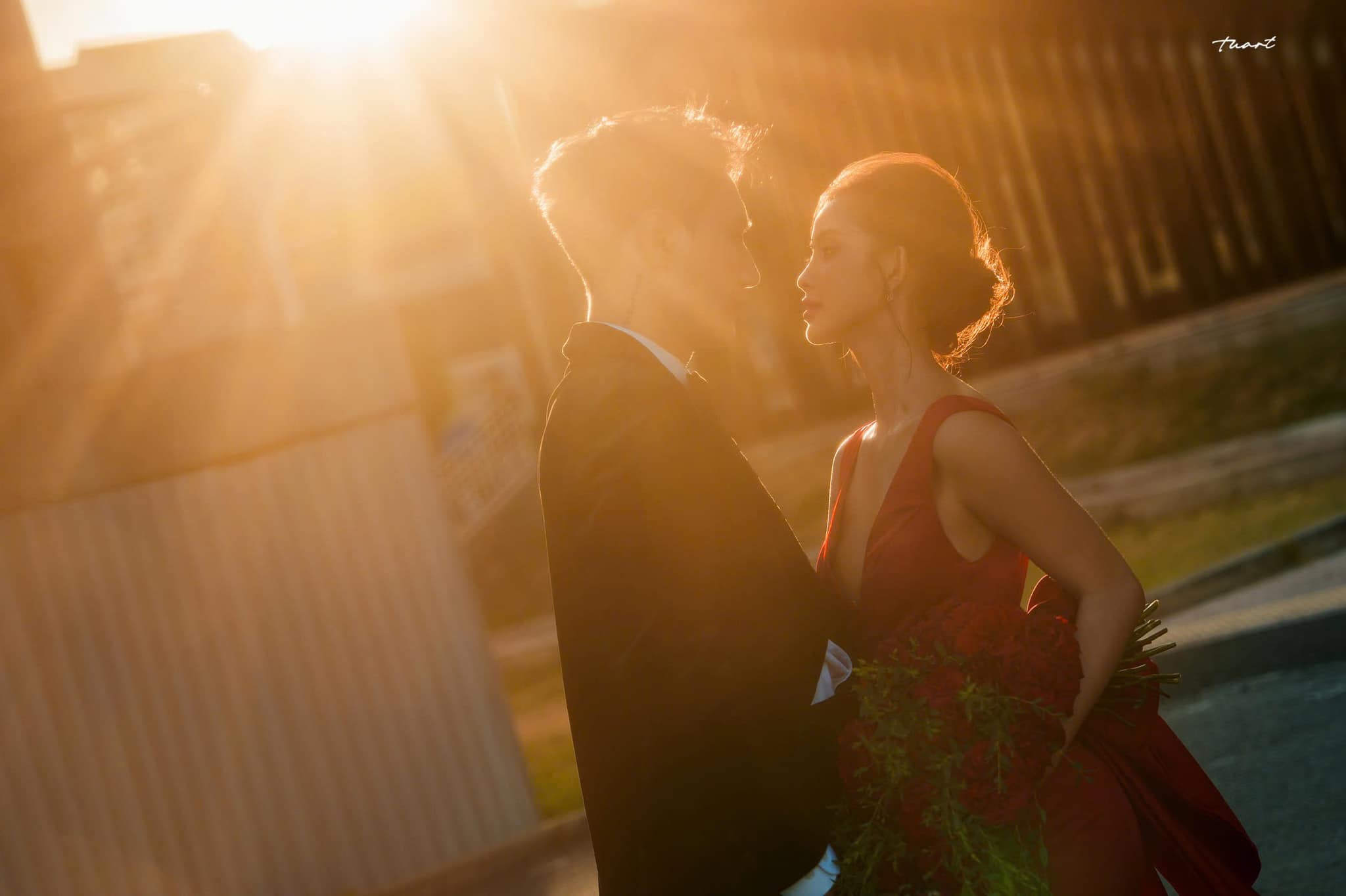 ẢNH CƯỚI CẦU BA SON SÀI GÒN